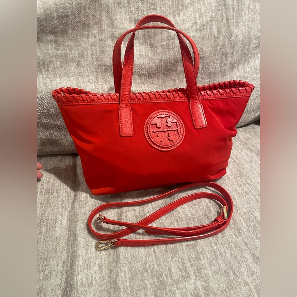 NWOT Tory Burch Marion Nylon Red Tote Bag - Picture 7 of 7